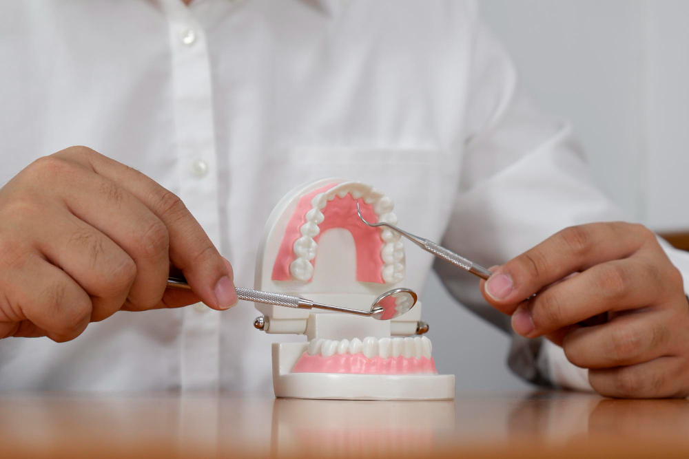 Какие зубные протезы лучше при частичном отсутствии зубов