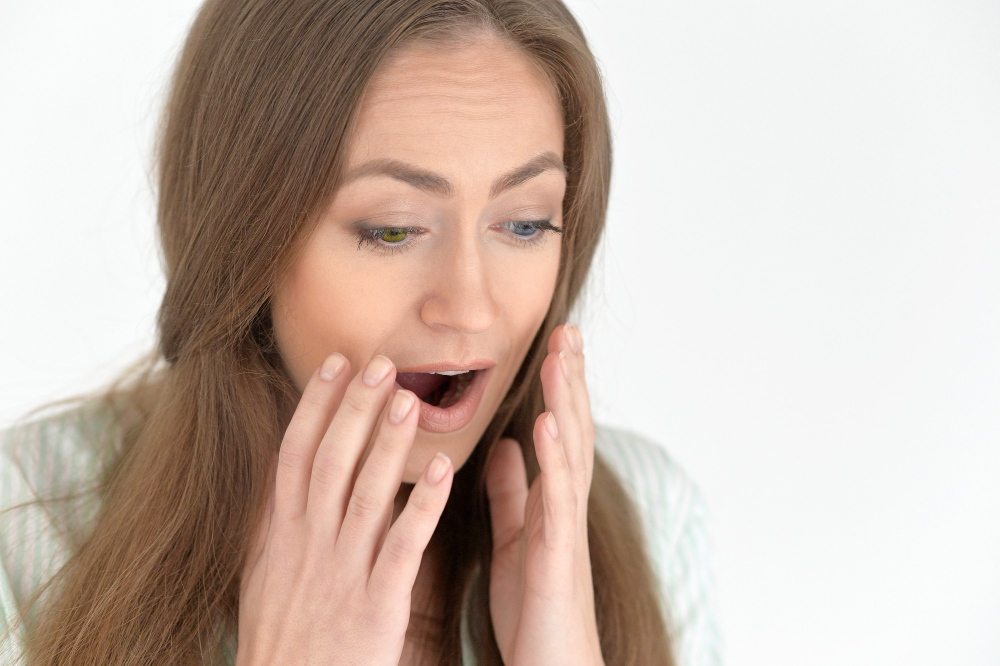 Что делать, если появились трещины на зубе